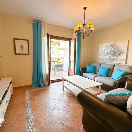 Apartment Bright Modern Duplex - Pir02 *